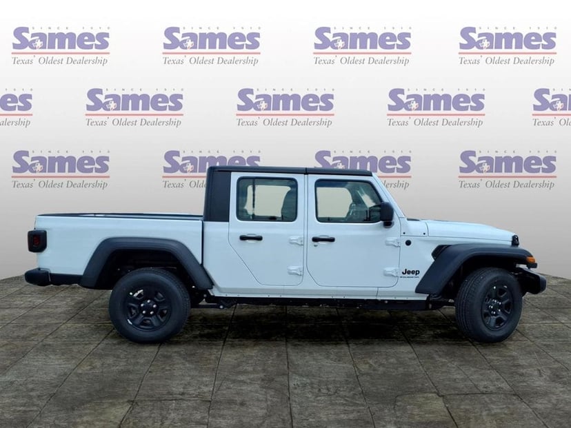 2026 Jeep Gladiator - Image 1
