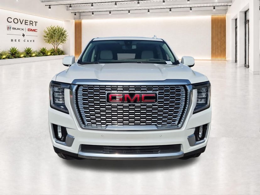 2021 GMC Yukon - Image 3