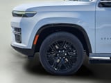 2026 Jeep Grand Wagoneer - Preview 7