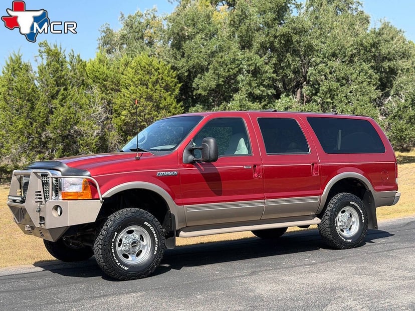 2000 Ford Excursion - Image 1