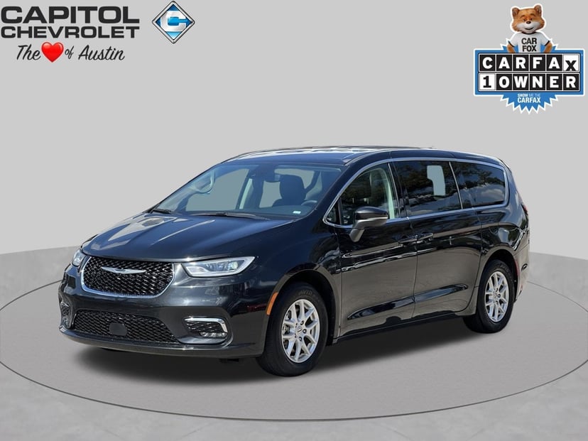 2023 Chrysler Pacifica - Image 1