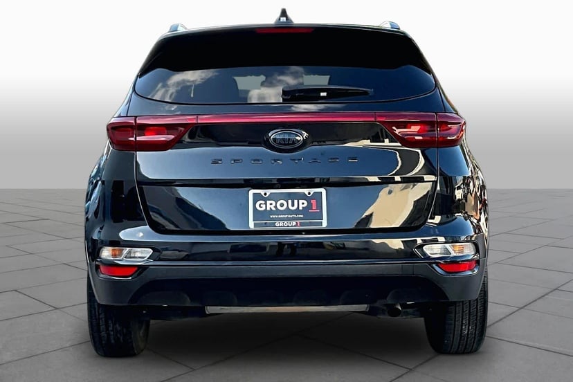 2021 Kia Sportage - Image 2