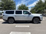 2026 Jeep Grand Wagoneer L - Preview 11