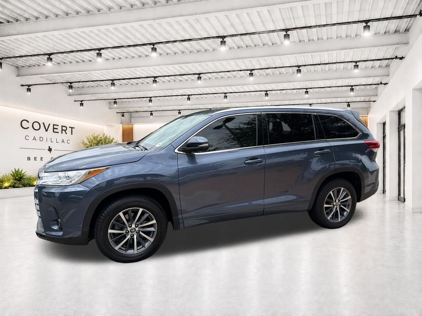 2018 Toyota Highlander - Image 1