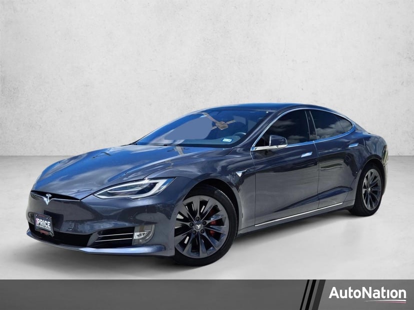 2020 Tesla Model S - Image 2