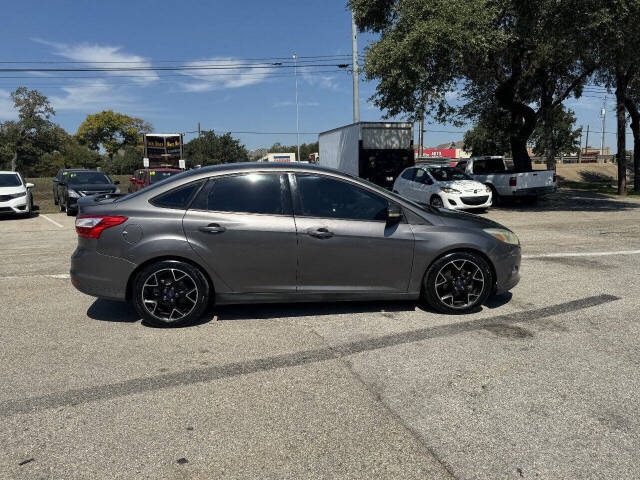 2014 Ford Focus - Image 1