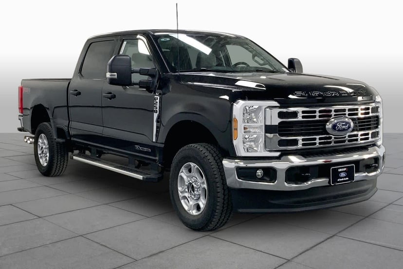 2026 Ford F-250 - Image 2