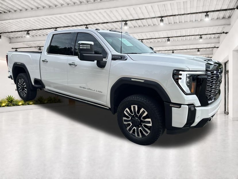 2025 GMC Sierra 2500HD Denali Ultimate - Image 1