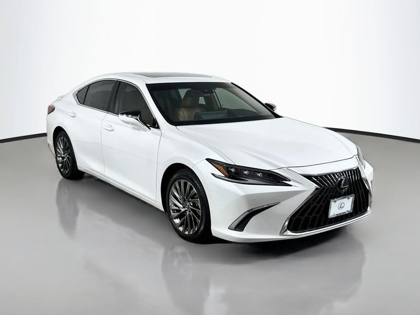 2024 Lexus ES - Image 1