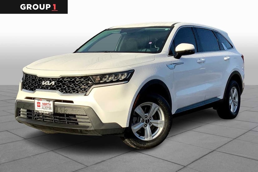 2023 Kia Sorento - Image 1