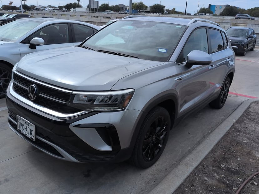 2024 Volkswagen Taos - Image 1