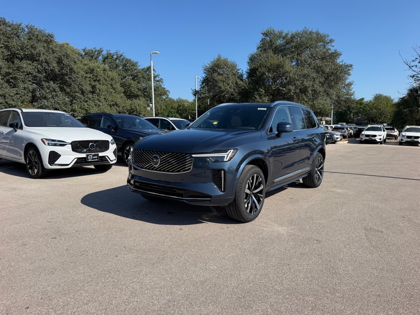 2027 Volvo XC90 - Image 1