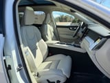 2026 Volvo XC60 - Preview 8
