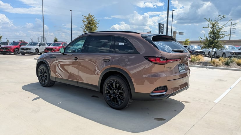 2026 Mazda CX-70 - Image 1