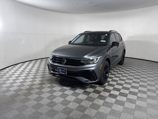 2023 Volkswagen Tiguan - Image 1