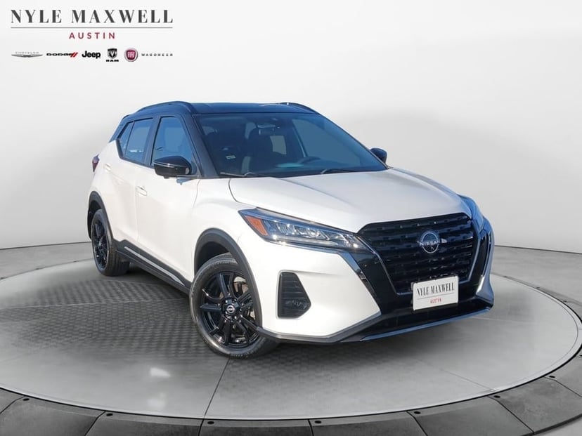 2024 Nissan Kicks - Image 2