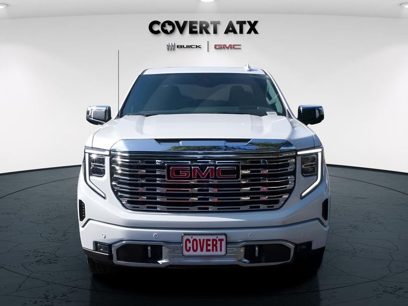2025 GMC Sierra - Image 3