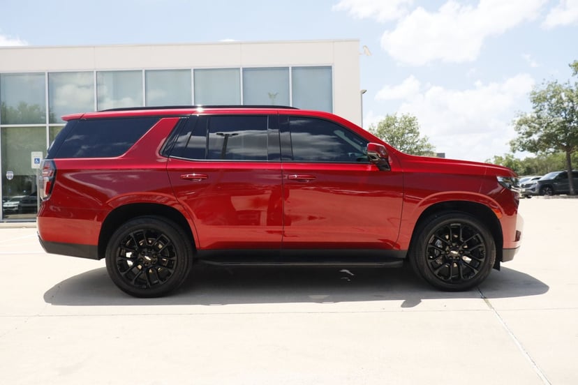 2022 Chevrolet Tahoe - Image 2
