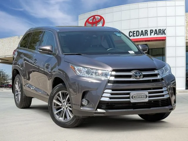 2019 Toyota Highlander - Image 1