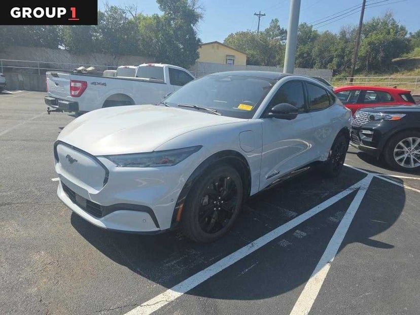 2023 Ford Mustang - Image 2