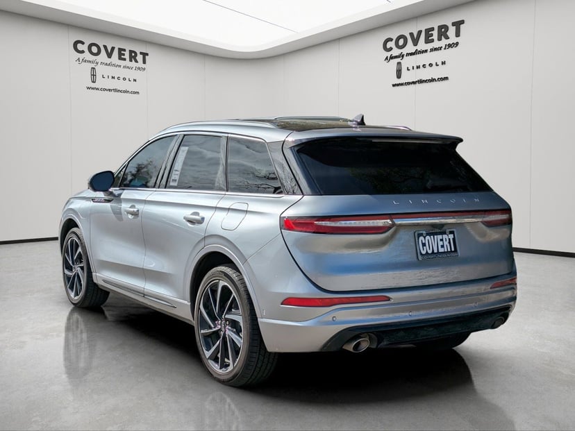 2024 Lincoln Corsair - Image 3