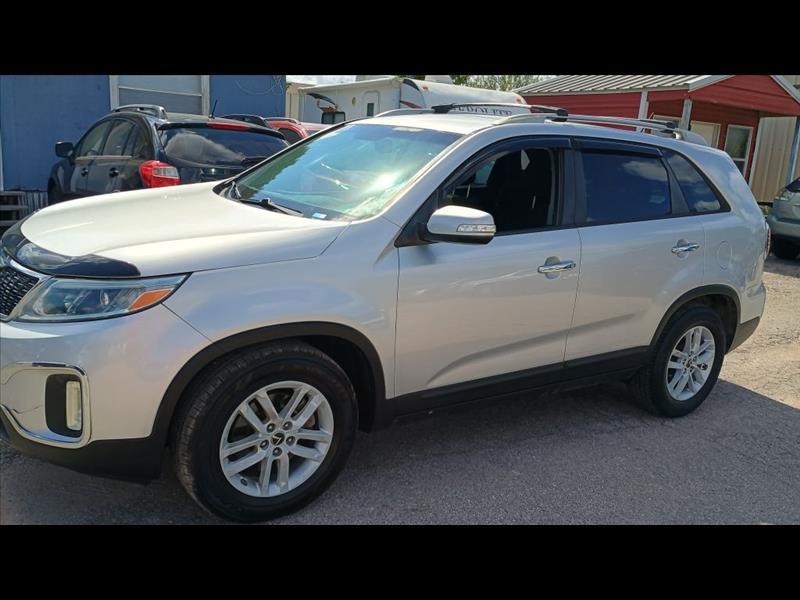 2014 Kia Sorento - Image 1