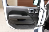 2023 Jeep Wrangler - Preview 10