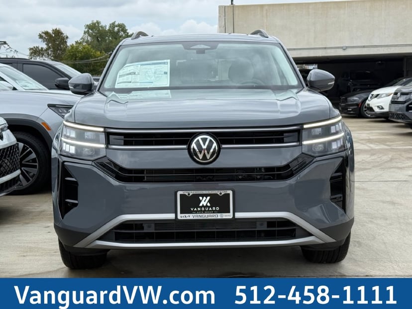 2027 Volkswagen Atlas - Image 1