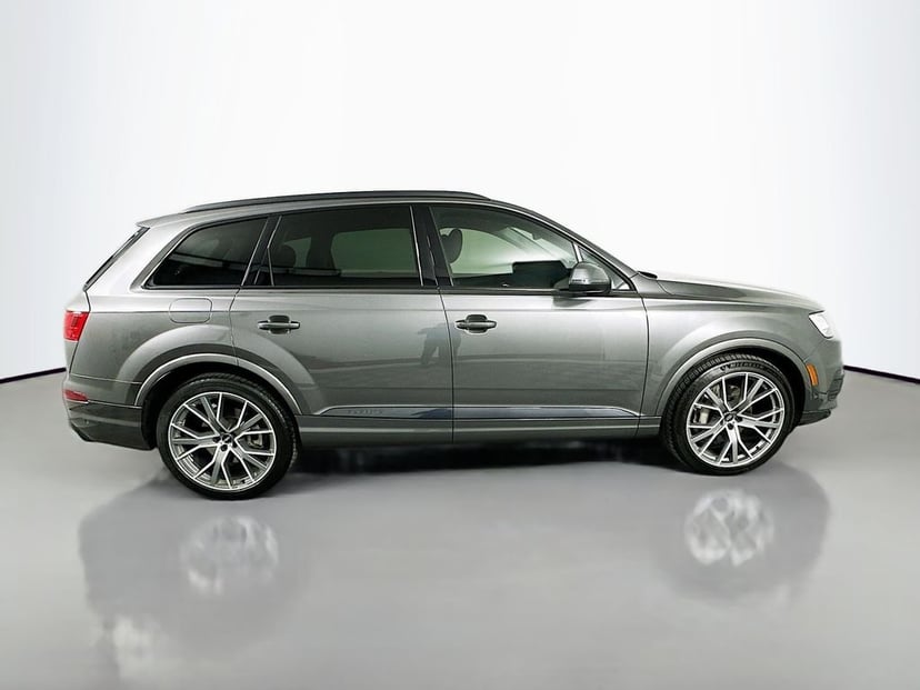 2019 Audi Q7 - Image 2