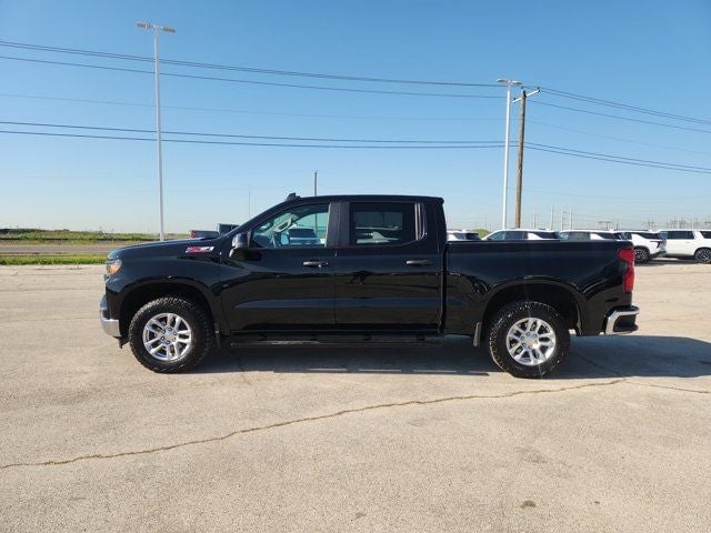 2025 Chevrolet Silverado - Image 2