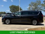 2023 Chrysler Pacifica - Preview 2
