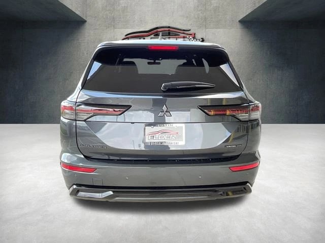 2026 Mitsubishi Outlander - Image 3