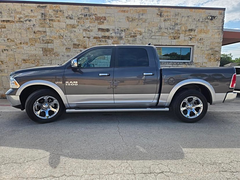 2018 Dodge 1500 - Image 2