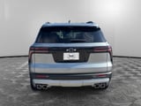 2027 Chevrolet Traverse - Preview 3