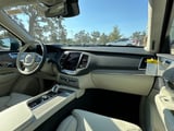 2025 Volvo XC90 - Preview 9
