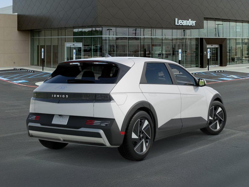 2026 Hyundai Ioniq 5 - Image 3