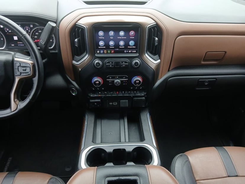 2022 Chevrolet Silverado LTD - Image 2