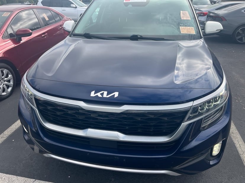 2023 Kia Seltos - Image 1