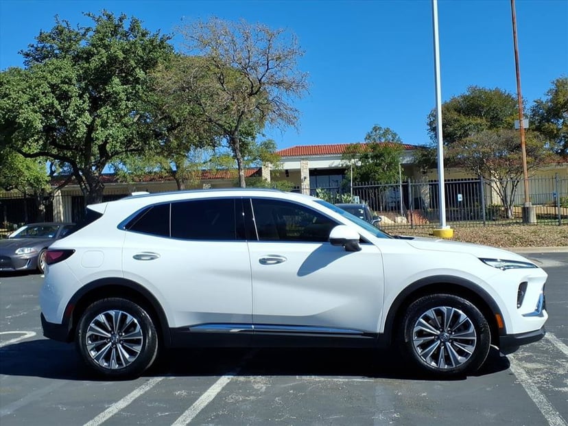 2025 Buick Envision - Image 1
