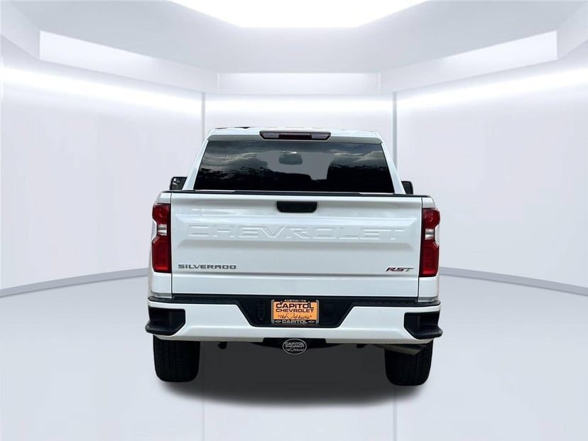 2026 Chevrolet Silverado 1500 - Image 3