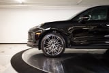 2026 Porsche Macan - Preview 11