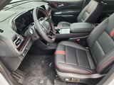 2027 Chevrolet Traverse - Preview 9