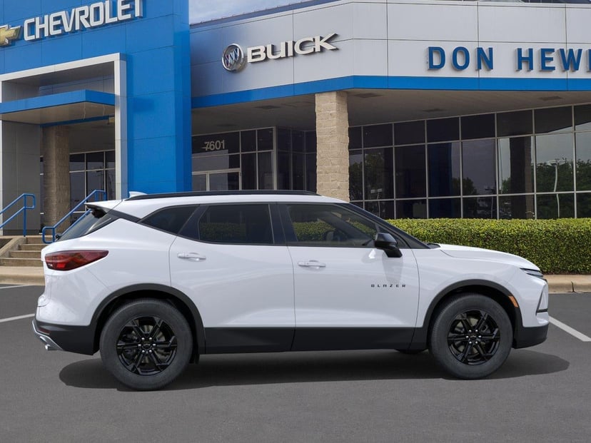 2026 Chevrolet Blazer - Image 2