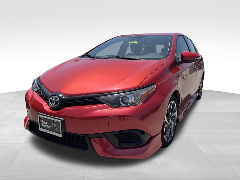2018 Toyota COROLLA iM - Image 1