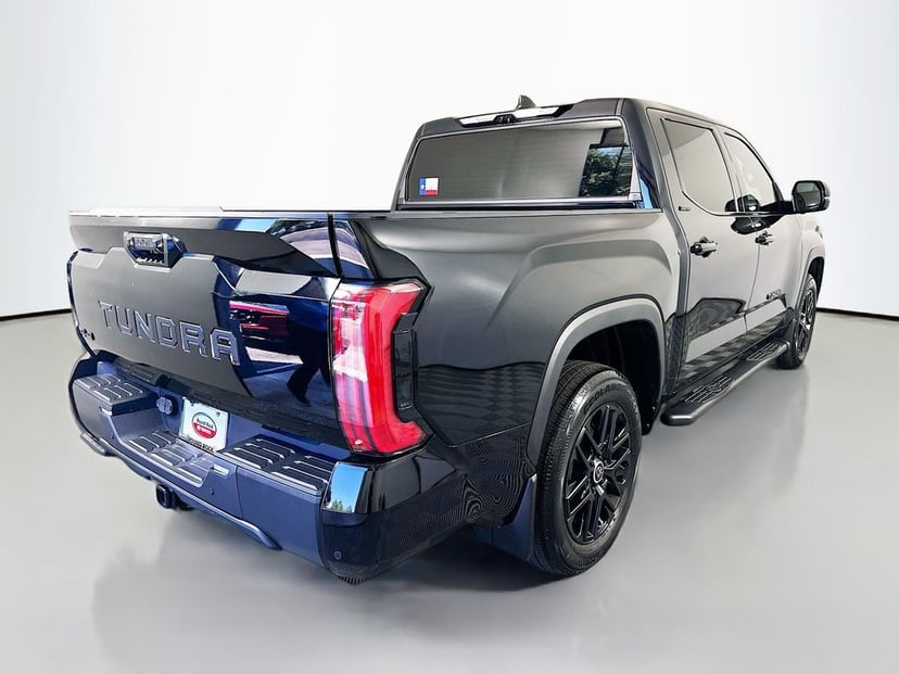 2024 Toyota Tundra - Image 2