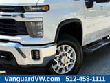 2024 Chevrolet Silverado - Preview 3