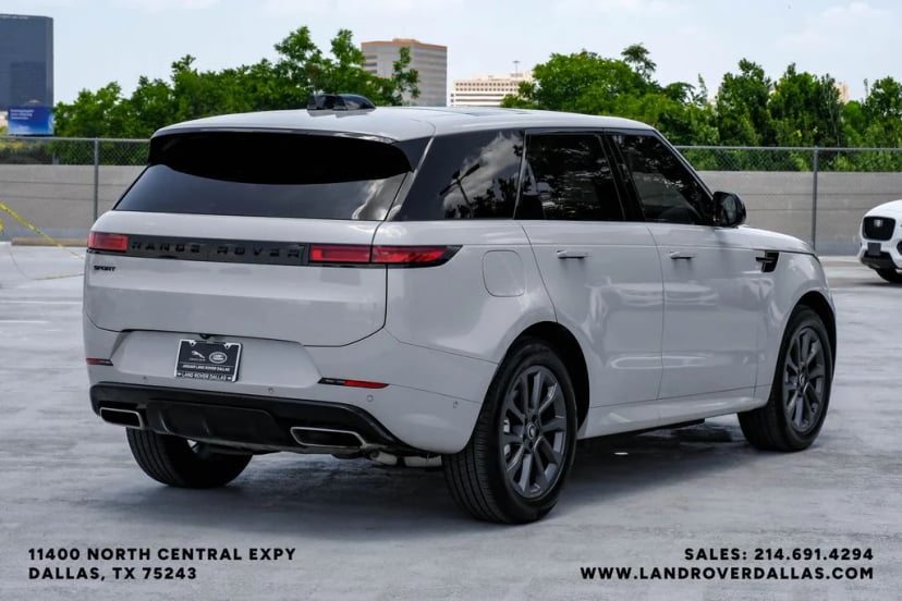 2025 Land Rover Range Rover Sport - Image 3