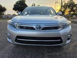 2012 Toyota Highlander - Preview 3