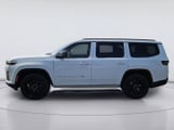 2026 Jeep Grand Wagoneer - Preview 3