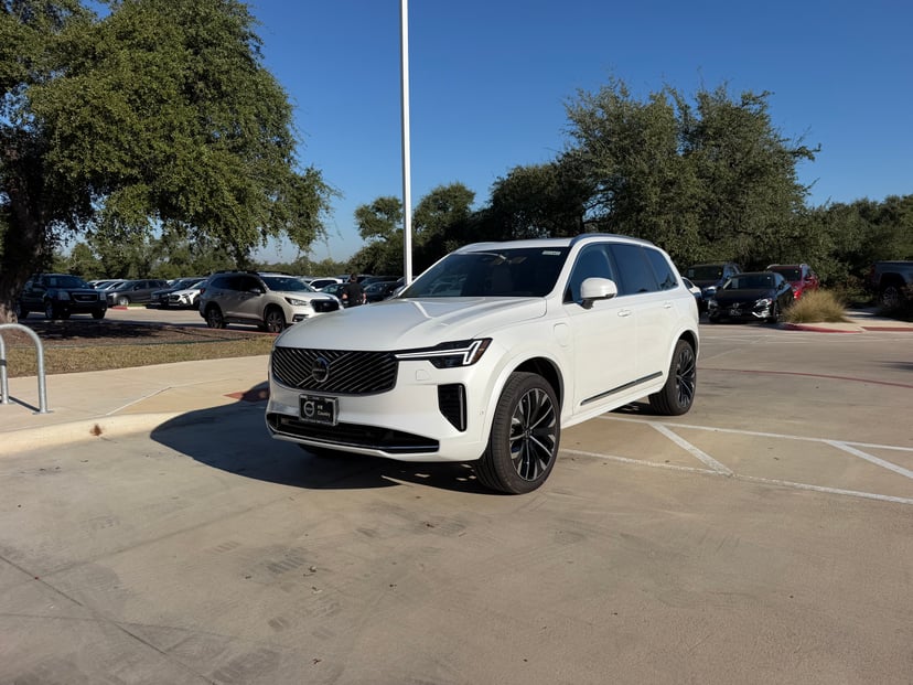 2027 Volvo XC90 - Image 1
